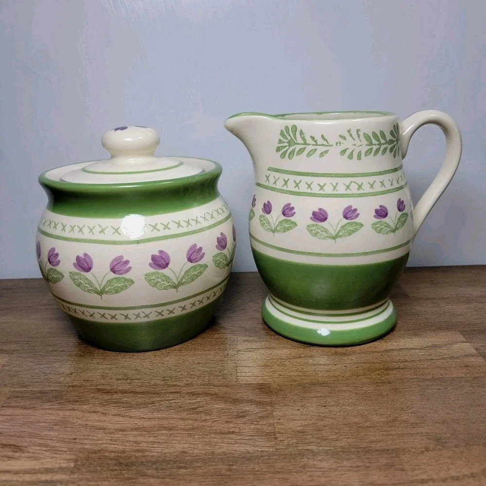 Pfaltzgraff Cottage Circle of Kindness Purple Tulip Sugar and Creamer Set